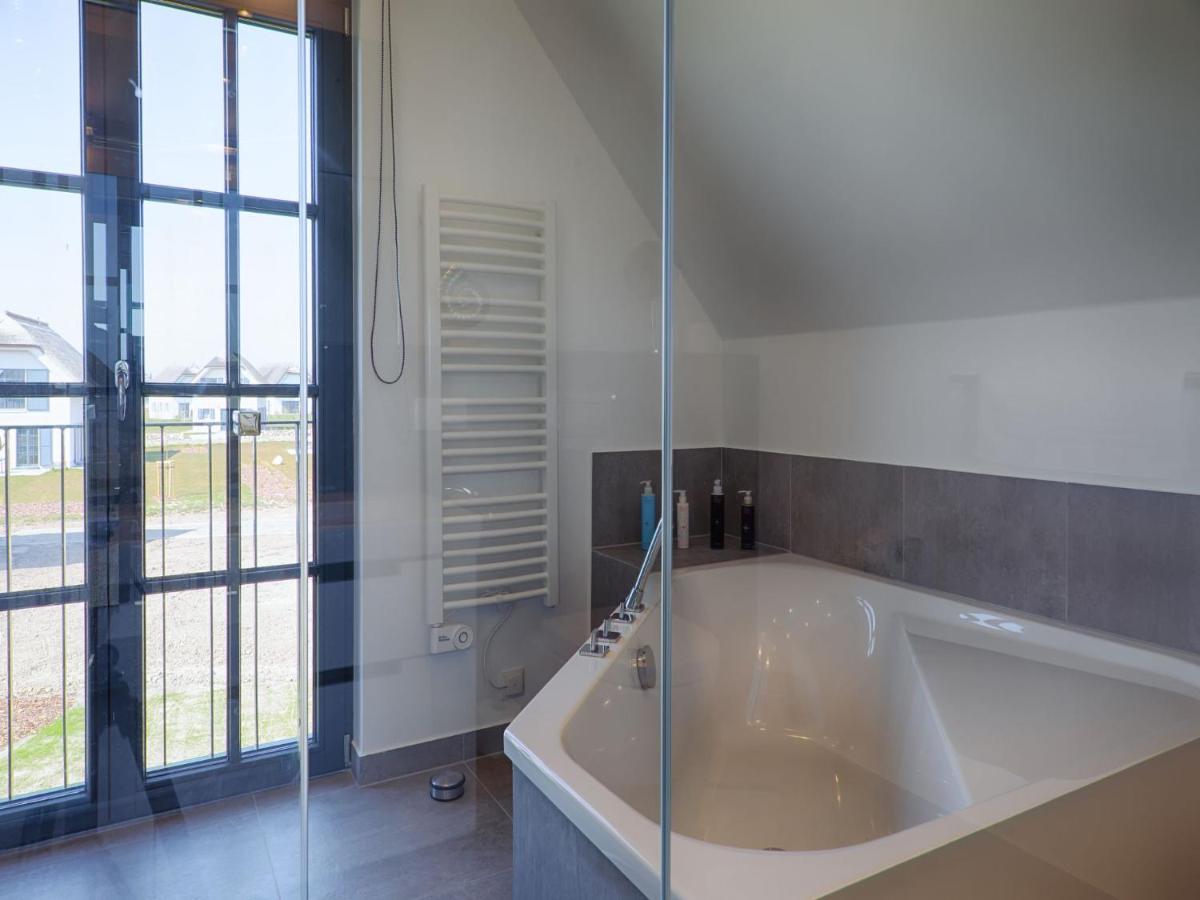 Reetland Am Meer - Luxus Reetdachvilla Mit 3 Schlafzimmern, Sauna Und Kamin F18 Дранске Экстерьер фото